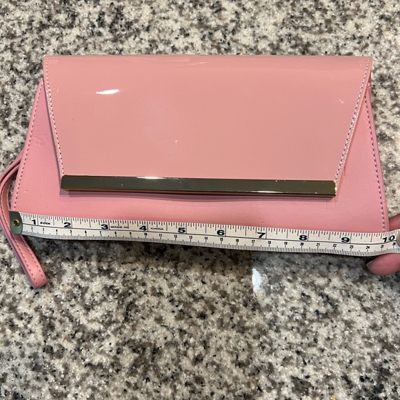 White House Black Market Clutch Great Condition Faux Patent Leather NEW - Picture 5 of 8